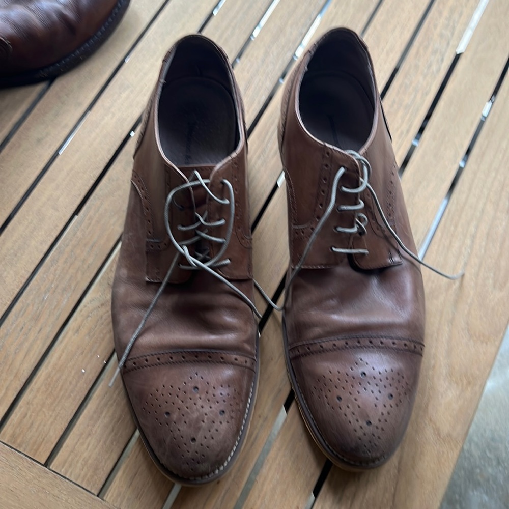 Men’s size 13 Johnston and Murphy shoes